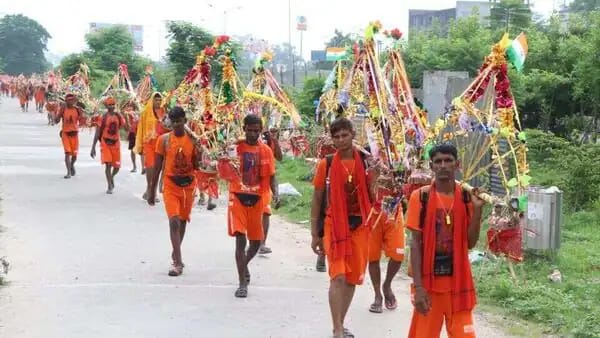 Govt bans weapon display during Kanwar Yatra in UP | Free Press Kashmir